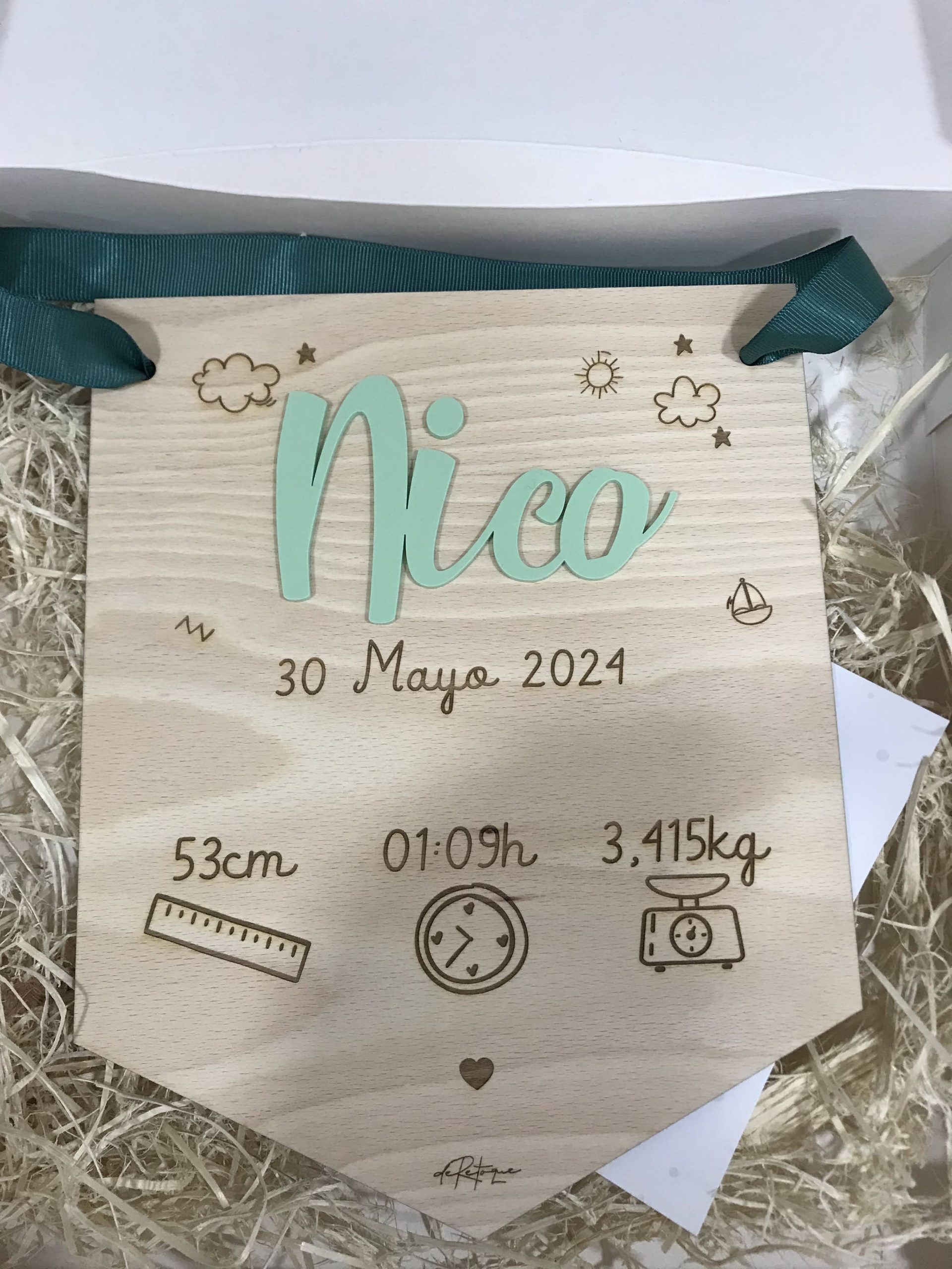 Banderín de Madera Natalicio Personalizado