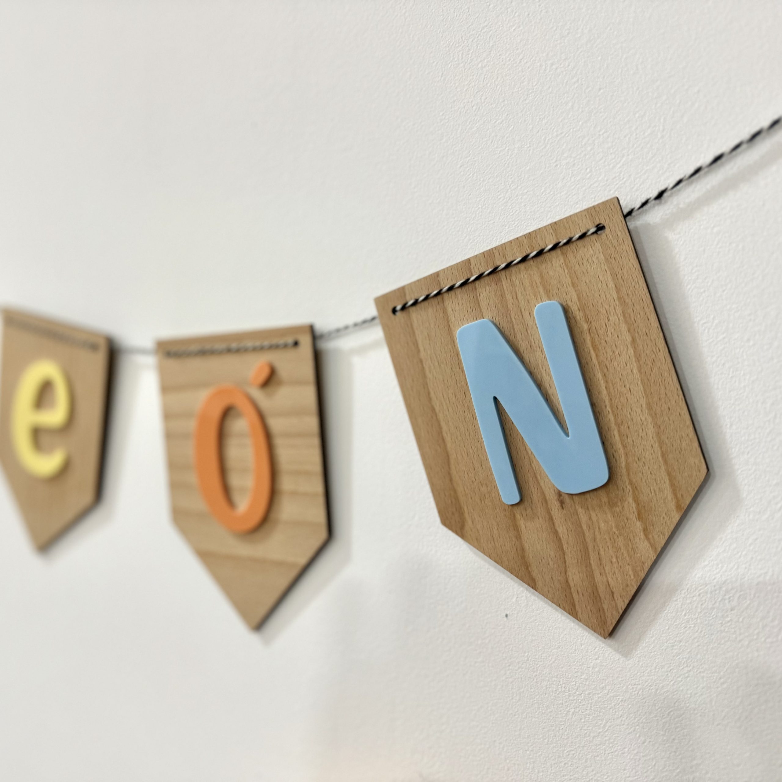 Banderín Madera Personalizado