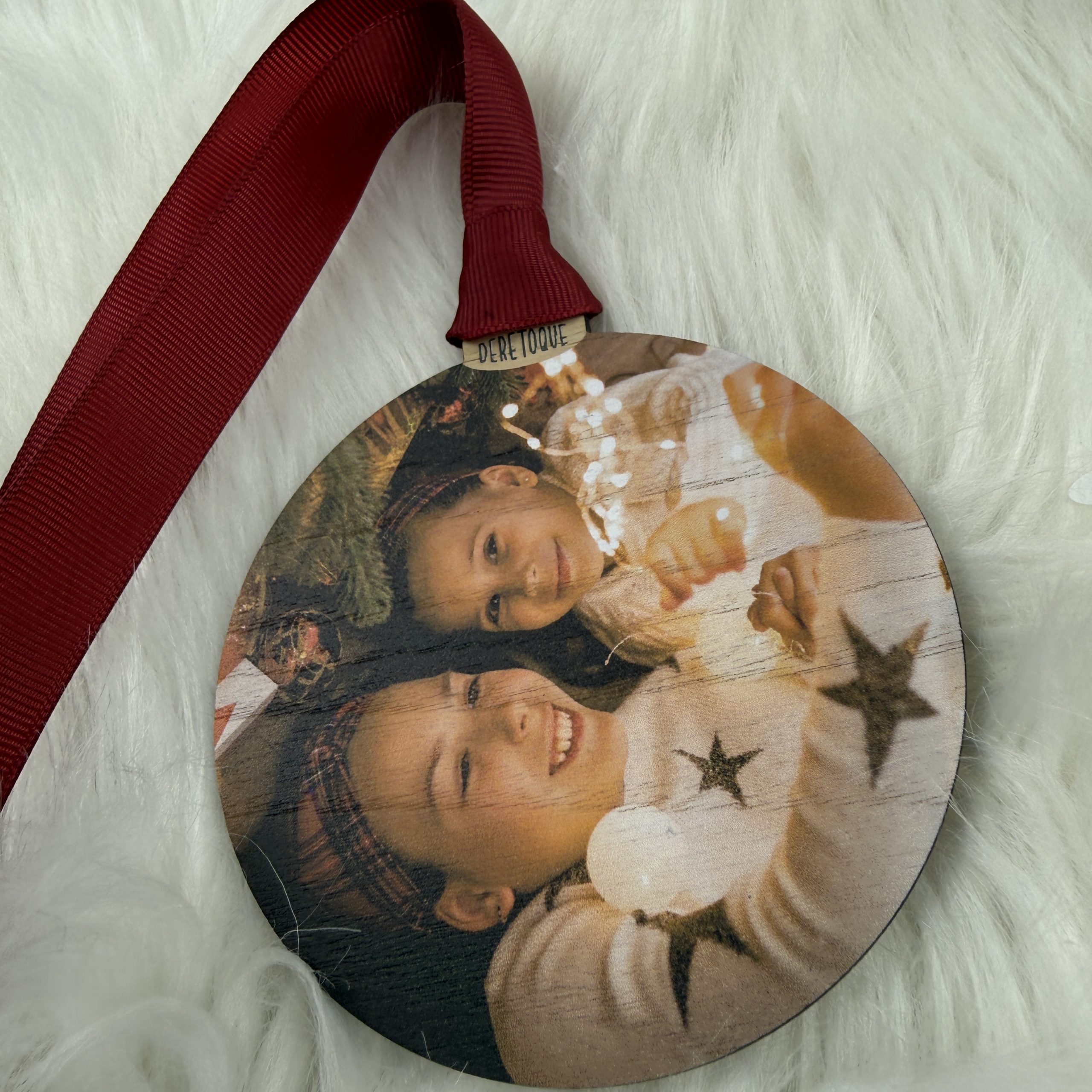 Bola de Navidad de Madera Personalizada - Imagen 3